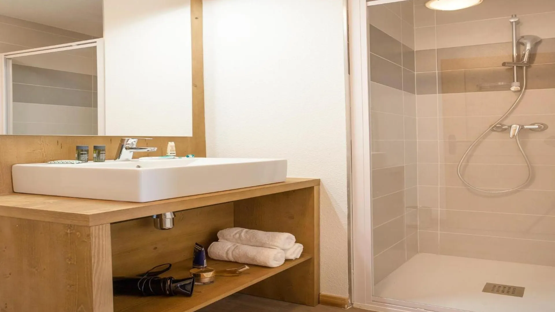 Pet-Friendly Holiday Home With Scenic Views Beaufort  Apartment Beaufort (Savoie)