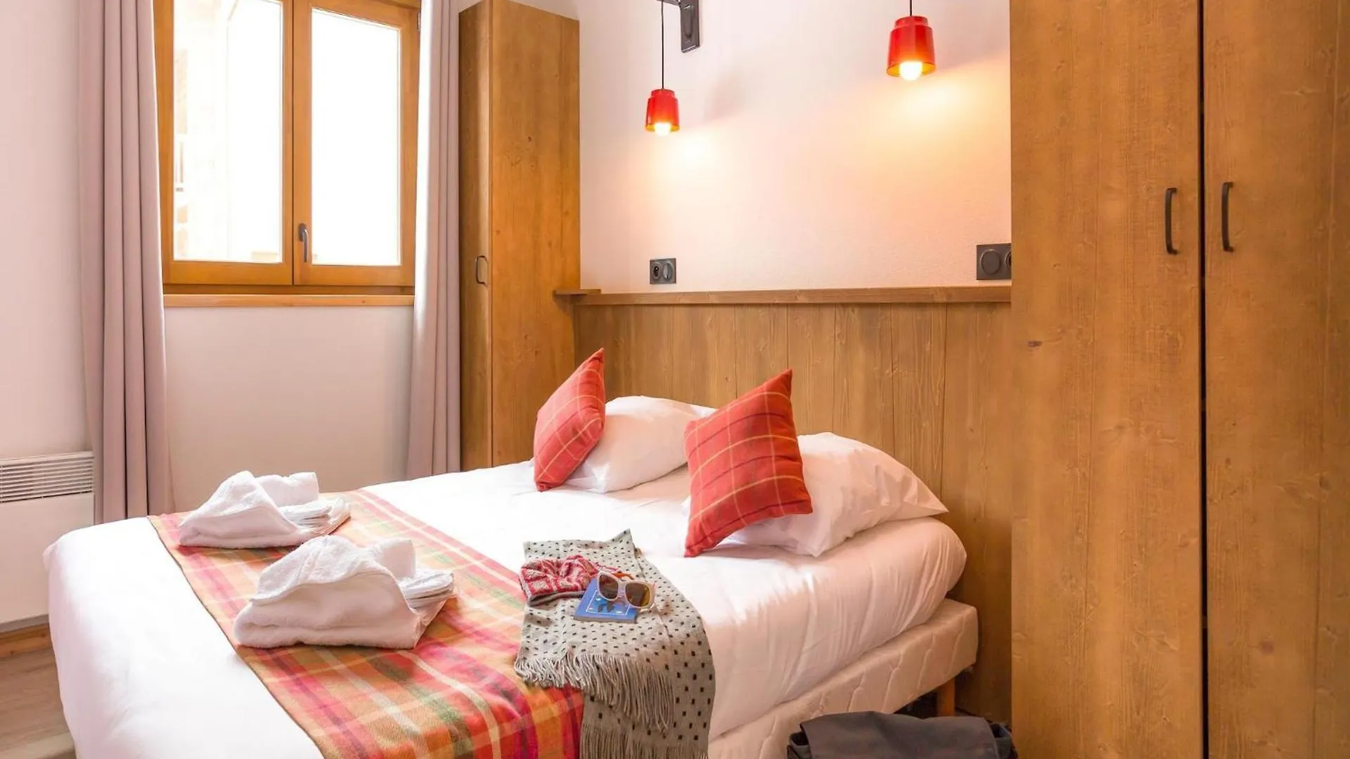 Pet-Friendly Holiday Home With Scenic Views Beaufort  0*, Beaufort (Savoie)