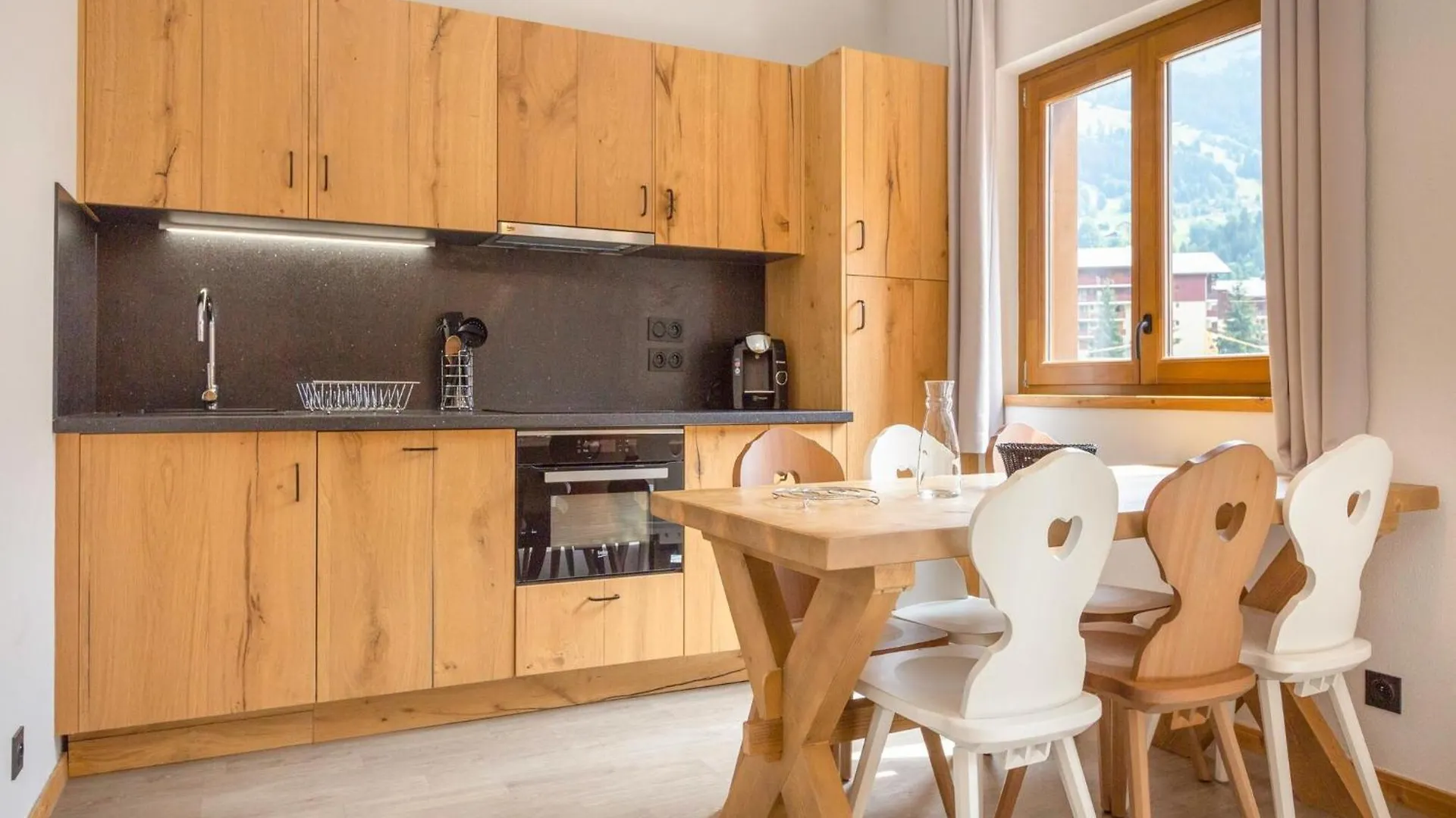 Apartment Pet-Friendly Holiday Home With Scenic Views Beaufort